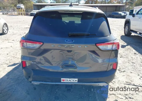 2022 Ford Escape Sel Plug-In Hybrid z USA, uszkodzony, nr VIN 1FMCU0KZ4NUB93553